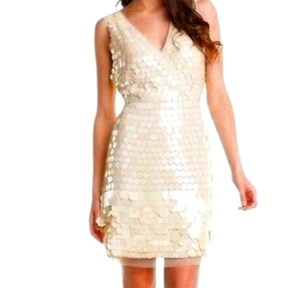 BCBGMAXAZRIA Kensie Disco Sequin Cocktail Mini Dress Size 6 Stucco Cream